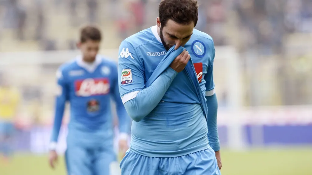 Zklamaný Gonzalo Higuaín z Neapole