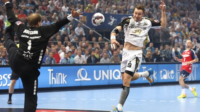 Filip Jícha v dresu Kielu