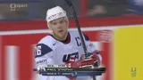 Gól v utkání Rusko - USA: Stastny - 1:1 (11. min.)