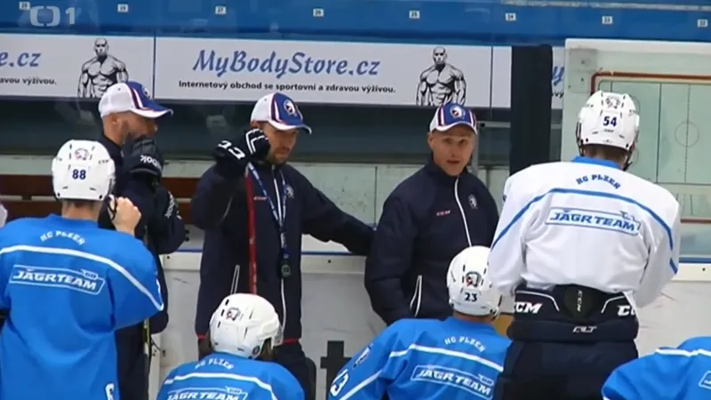 Straka s Vlasákem už vedli trénink Plzně, v sestavě chtějí udělat velké změny