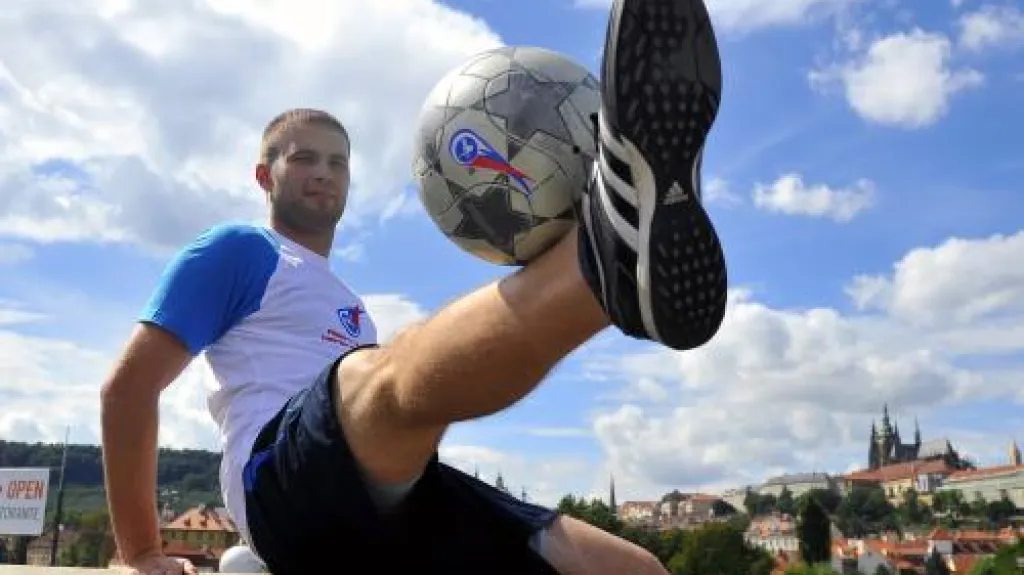 Lukáš Škoda - Mistr ČR ve freestyle fotbalu