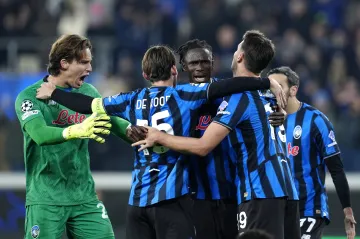 Radující se hráči Atalanty Bergamo