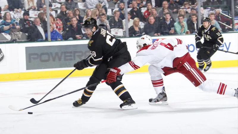 Jaromír Jágr v úvodním zápase v dresu Dallasu zaznamenal 4 body