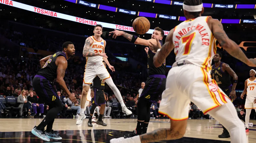 Vít Krejčí (27) v utkání Atlanty s Portlandem