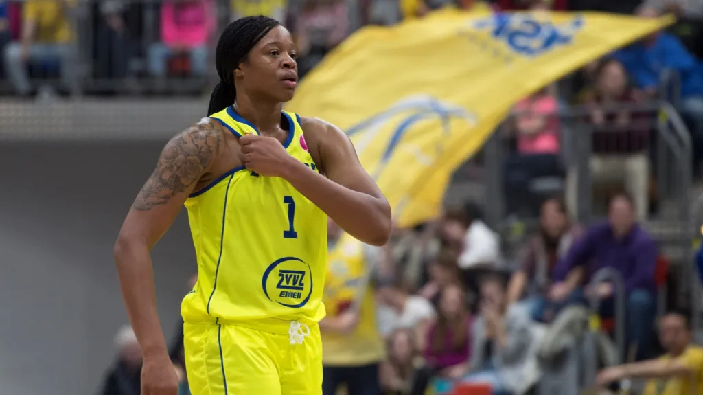 Kia Vaughnová z týmu USK Praha