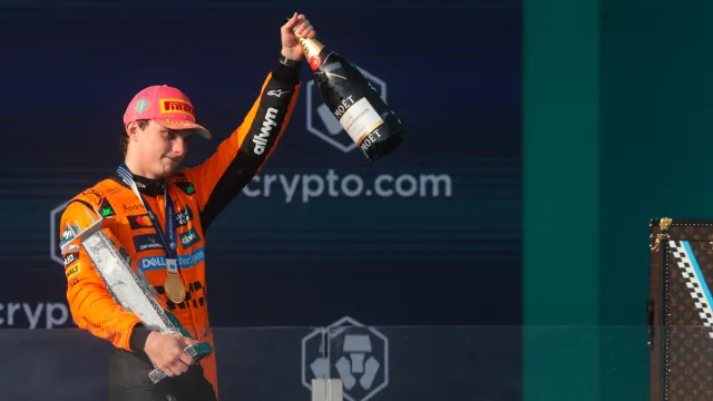 Velkou cenu Miami ovládly mclareny