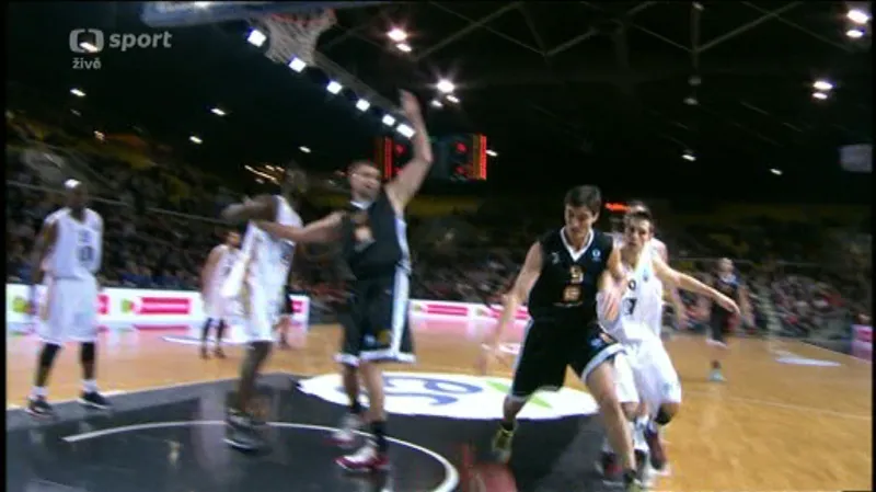 Sestřih utkání Eurocupu Štrasburk - Nymburk