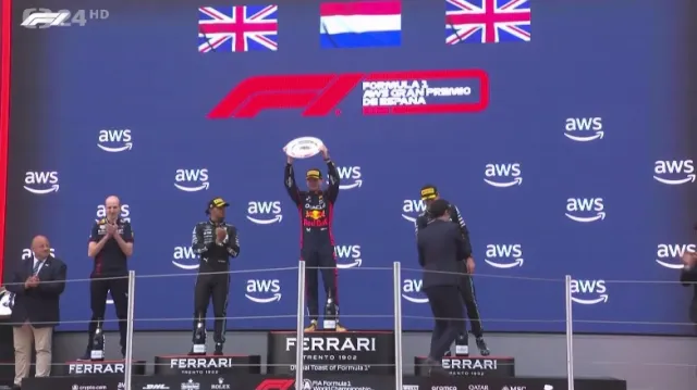 Verstappen neměl v Barceloně konkurenci