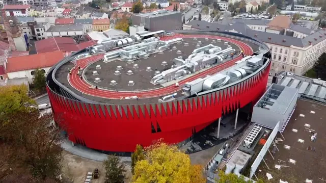 Podívejte se, jak vypadá Horácká aréna zvenku