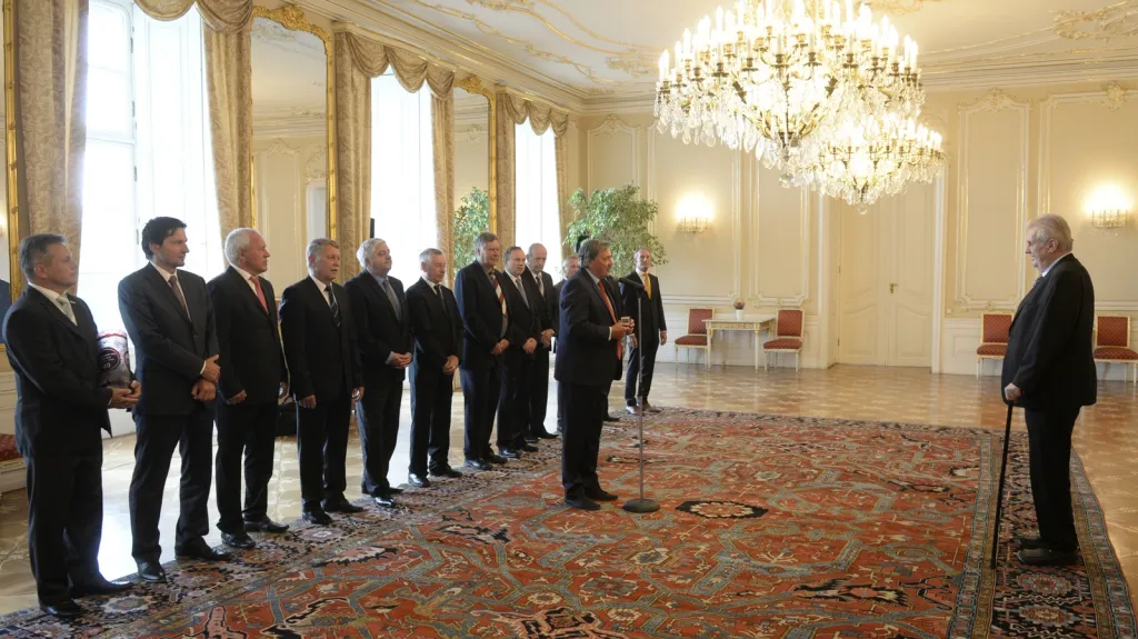 Zeman ocenil fotbalové šampiony z Bělehradu 1976