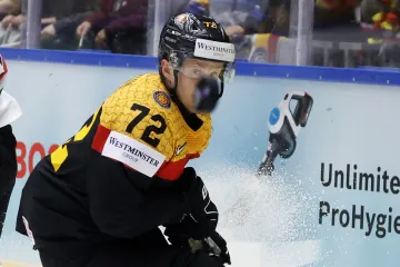 Dominik Kahun v zápase Německa s Maďarskem