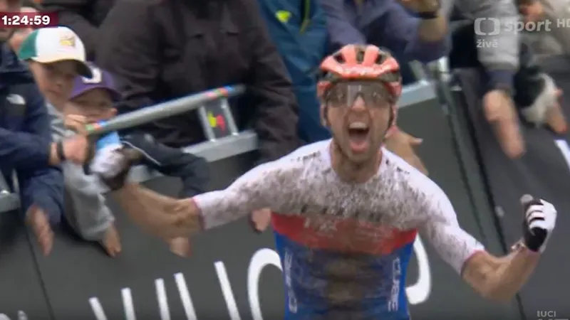 Závěr vítězného závodu Ondřeje Cinka v Leogangu