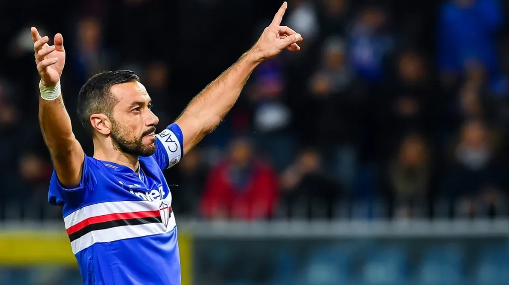 Fabio Quagliarella ze Sampdorie se raduje z gólu