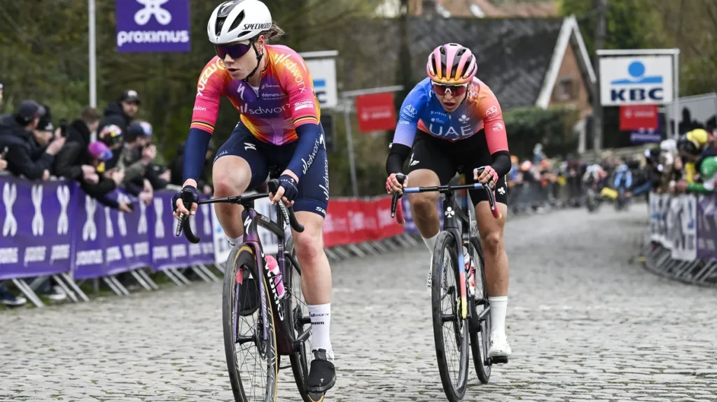 Silvia Persicová se snaží uviset za Lotte Kopecky