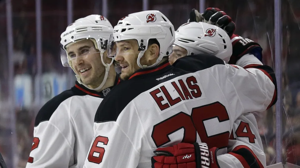 Patrik Eliáš se spoluhráči