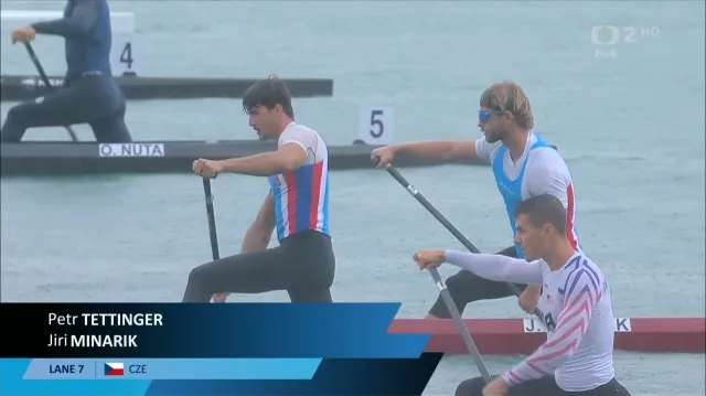 Finále B deblkanoistů na MS na 500 metrů s Tettingerem a Minaříkem