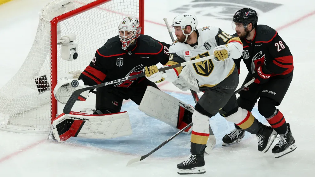 Pátý zápas finále Carolina Hurricanes – Vegas Golden Knights