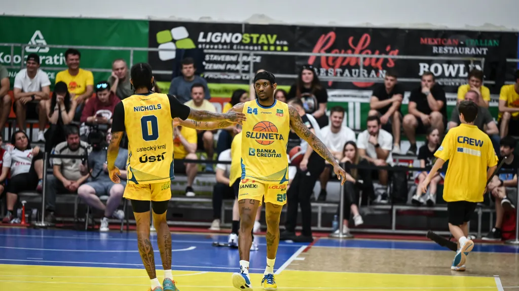 Zahraniční hvězdy Slunety Nichols a Autrey ve finále NBL