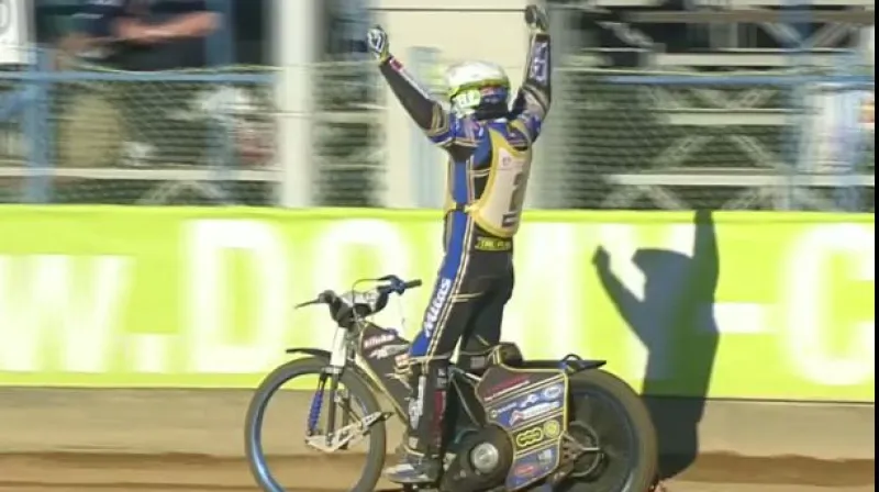 Finálová jízda 70. ročníku Zlaté přilby