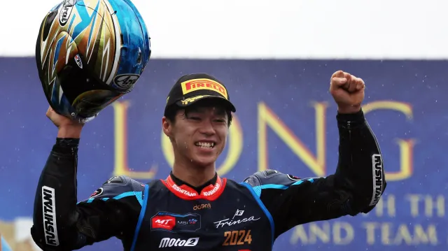 Ai Ogura si druhým místem zajistil titul mistra světa Moto2