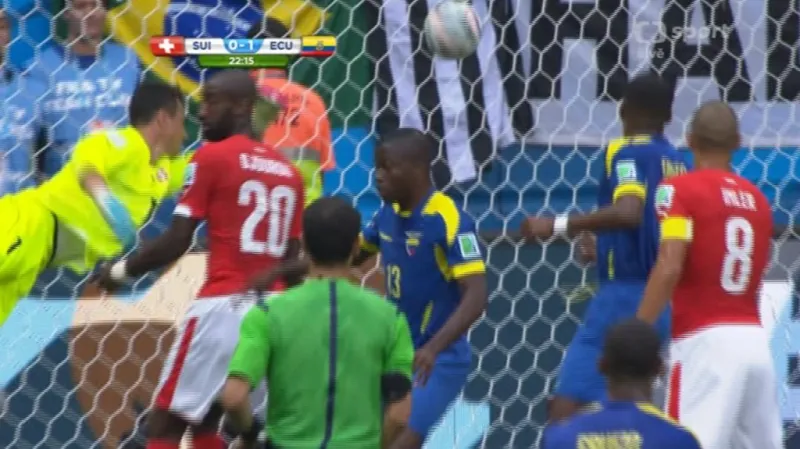 Gól v utkání Švýcarsko - Ekvádor: Valencia - 0:1 (22. min.)