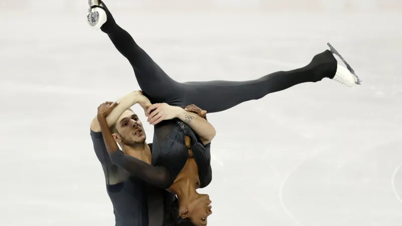 Zlatá volná jízda Vanessy Jamesové a Morgana Ciprese