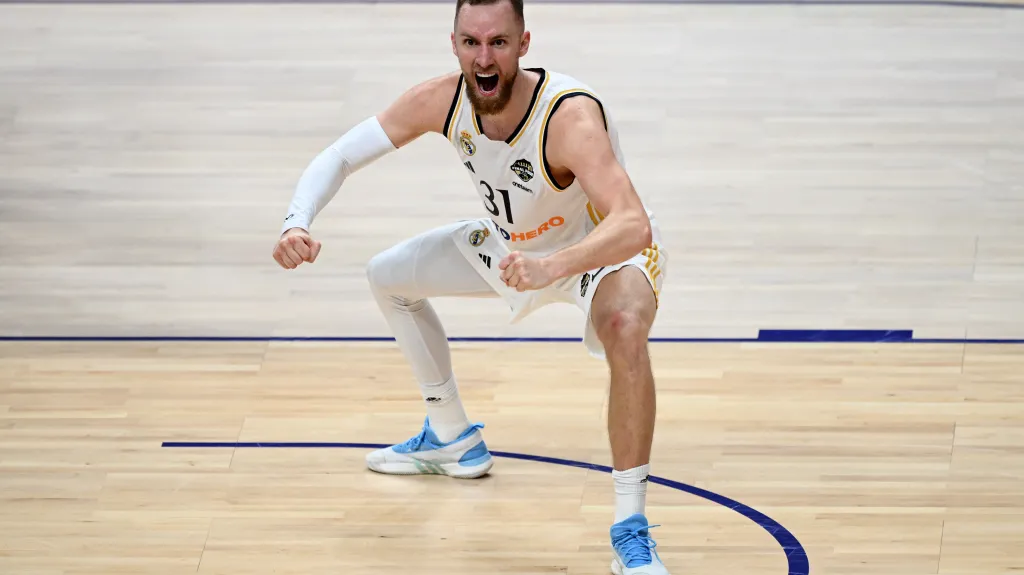 Radost Dzanana Musy po postupu do finále EL