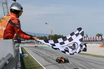 Oscar Piastri vyhrál Velkou cenu Španělska