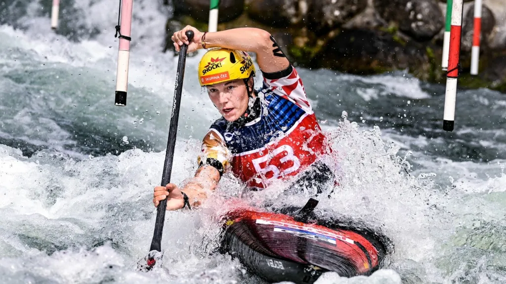 Tereza Fišerová na trati v Pau