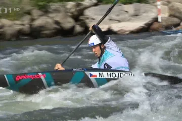 Mladí slalomáři mají z MS ve Francii čtyři medaile z hlídek