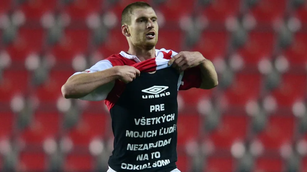 Martin Juhar slaví gól proti Bohemians