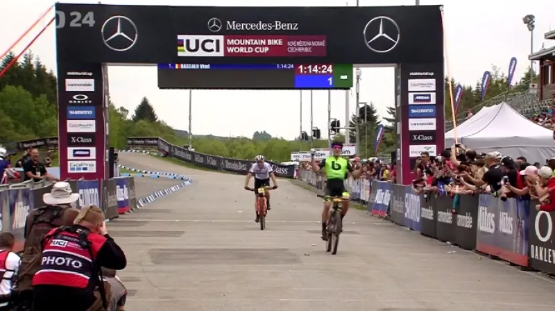 Závody bikerů do 23 let vyhráli Dascalu a Battenová