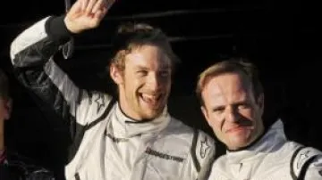 Jenson Button a Rubens Barrichello