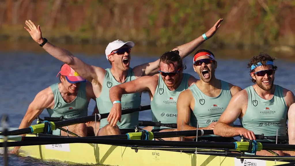 Vítězná loď Cambridge