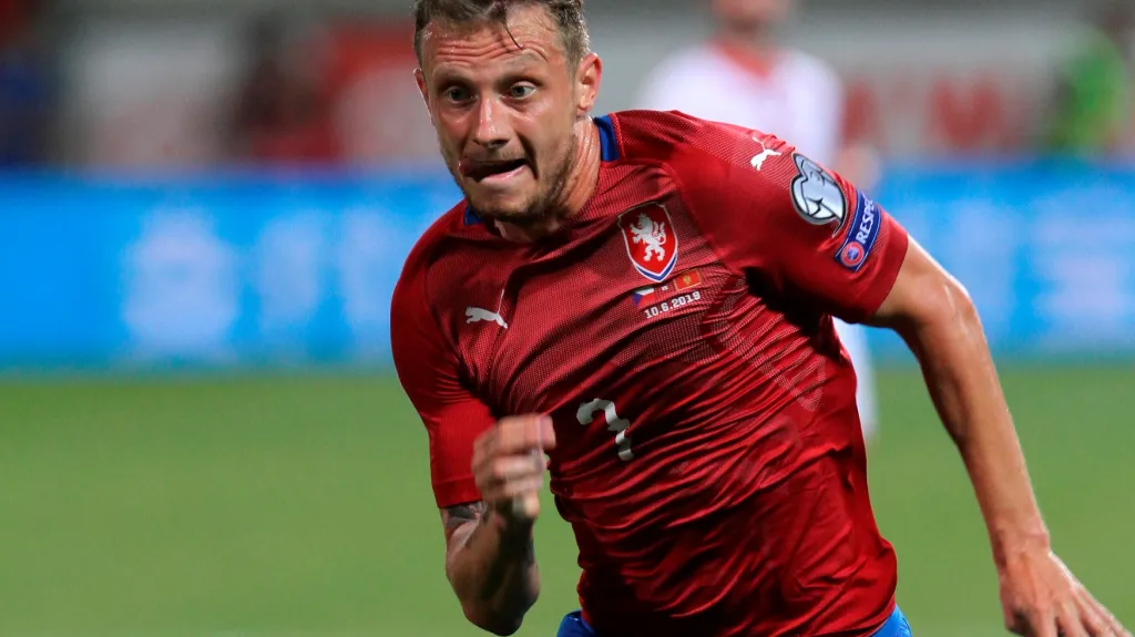 Záložník Ladislav Krejčí v reprezentačním dresu