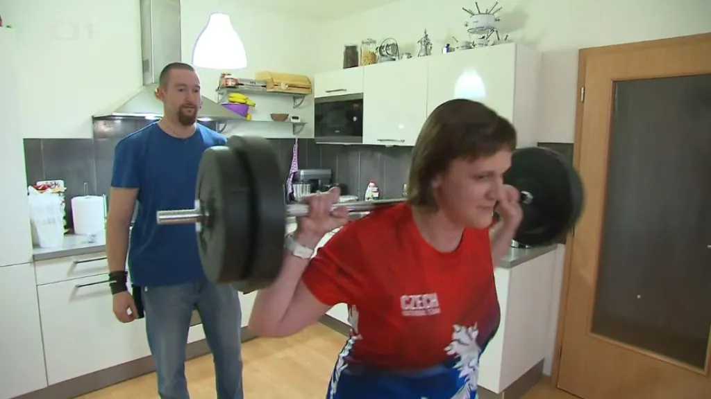 Paralympionici se ve ztížených podmínkách připravují na Tokio