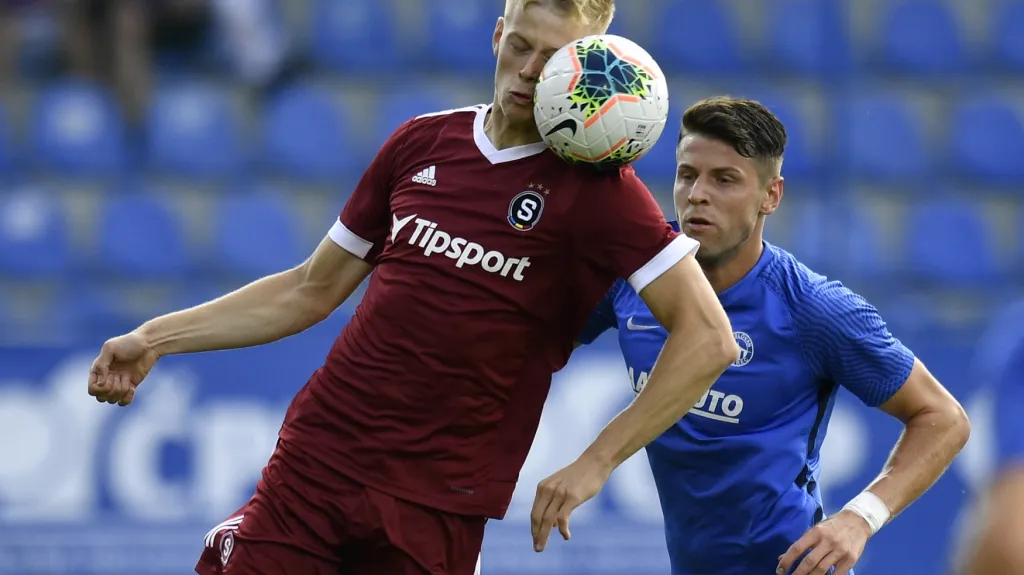 Filip Panák ze Sparty v utkání s Libercem