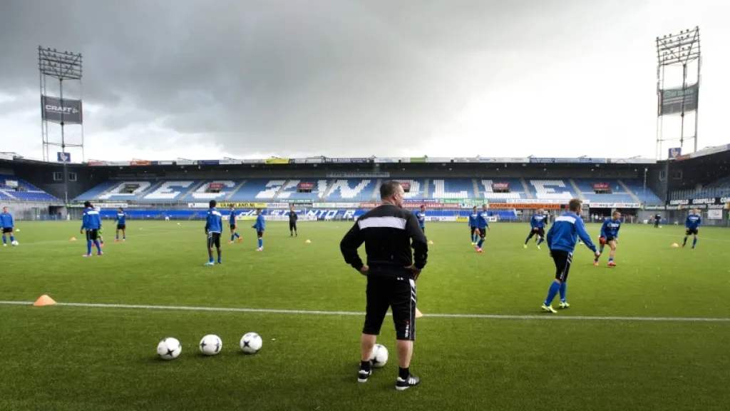 Trénink fotbalistů Zwolle před duelem se Spartou