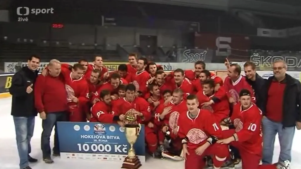 Turnaj pražských univerzit ovládli hokejisté Karlovky