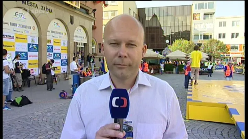 Vstup Josefa Kvasničky před startem Barum rallye