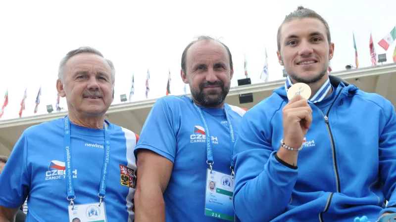 Fuksa si dojel pro titul mistra světa, čtyřkajak bere bronz