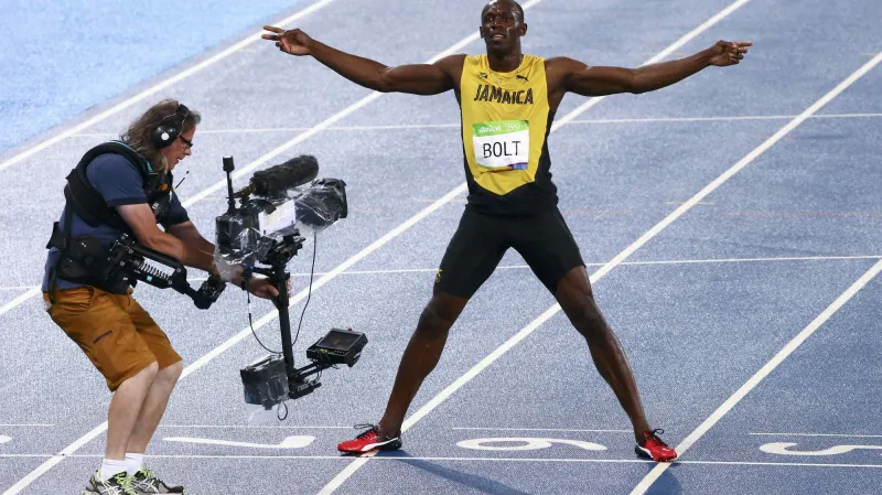Bolt po triumfu na 200 metrech v Riu