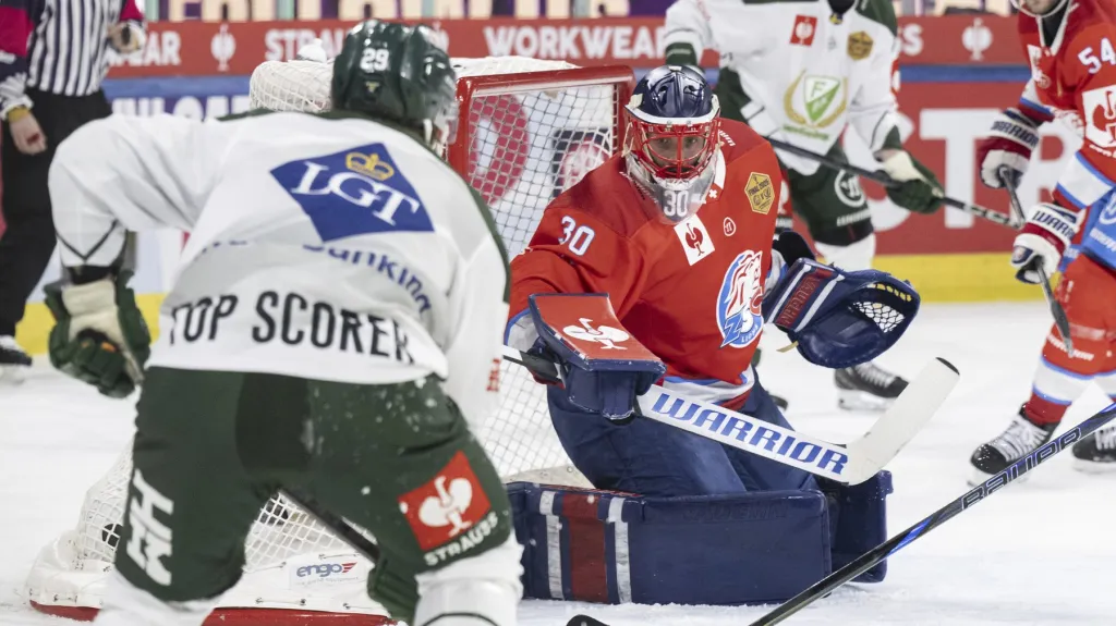 Šimon Hrubec v barvách Curychu ve finále Ligy mistrů