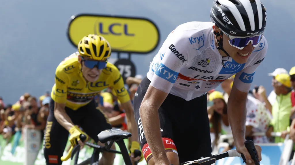 Tadej Pogačar před Jonasem Vingegaardem