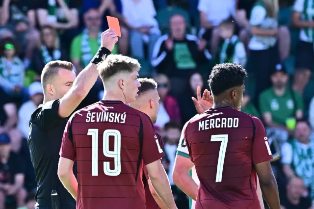 Sparta padla, Slavia zvládla otočku, Liberec naplnil cíl a Baník je u dna