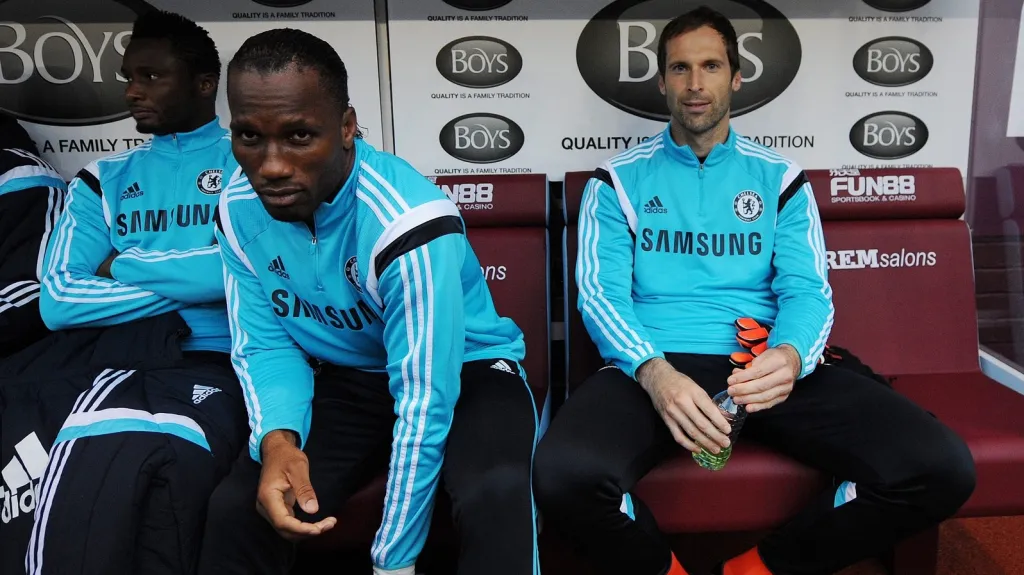 Petr Čech si zvyká na roli dvojky v Chelsea