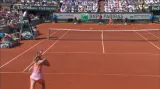 Dlouhá výměna Šarapovové s Halepovou ve finále French Open