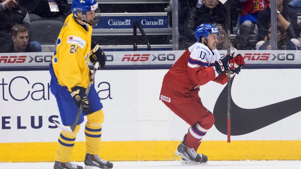 Jakub Vrána slaví gól v zápase proti Švédsku