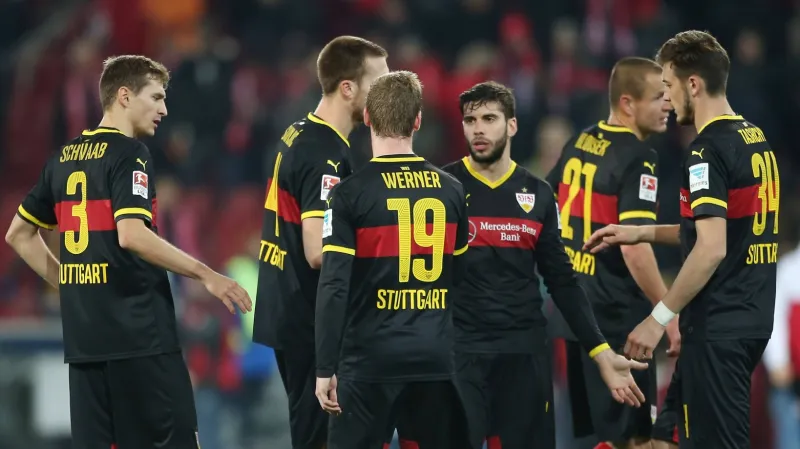 Fotbalisté Stuttgartu