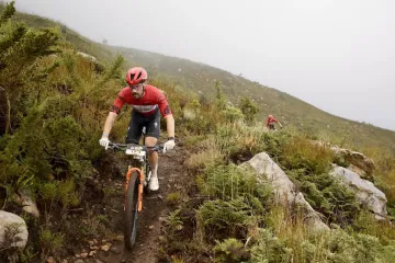 Baum a Egger vyhráli poslední etapu Cape Epic, celkový triumf slaví Schurter a Colombo